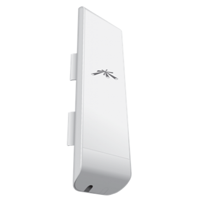 Ubiquiti Nanostation M5 | Tanaza Powered Supported Access Point